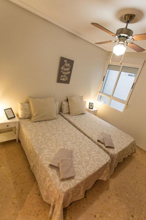Nice Apartment Close To Mercado Central Alicante Eksteriør bilde