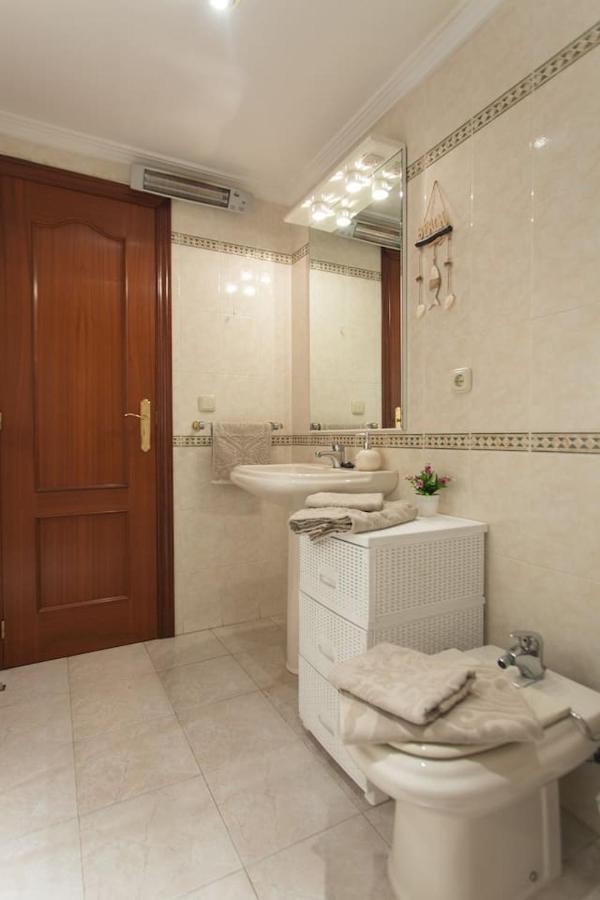 Nice Apartment Close To Mercado Central Alicante Eksteriør bilde